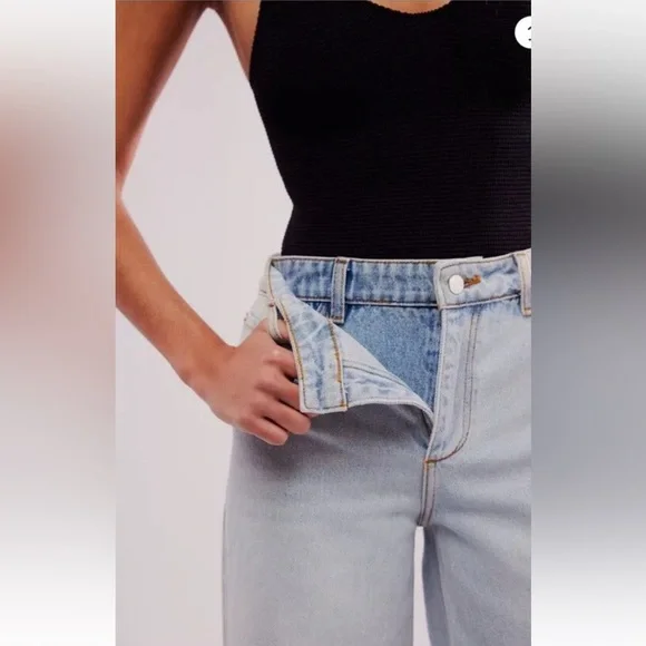 Free People SER.O.YA Blythe Jeans Wide Leg Distressed Slouchy Sky Blue